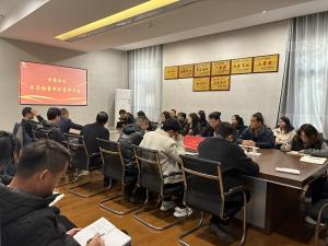 凝心聚力拓市場，全員攻堅促大賣